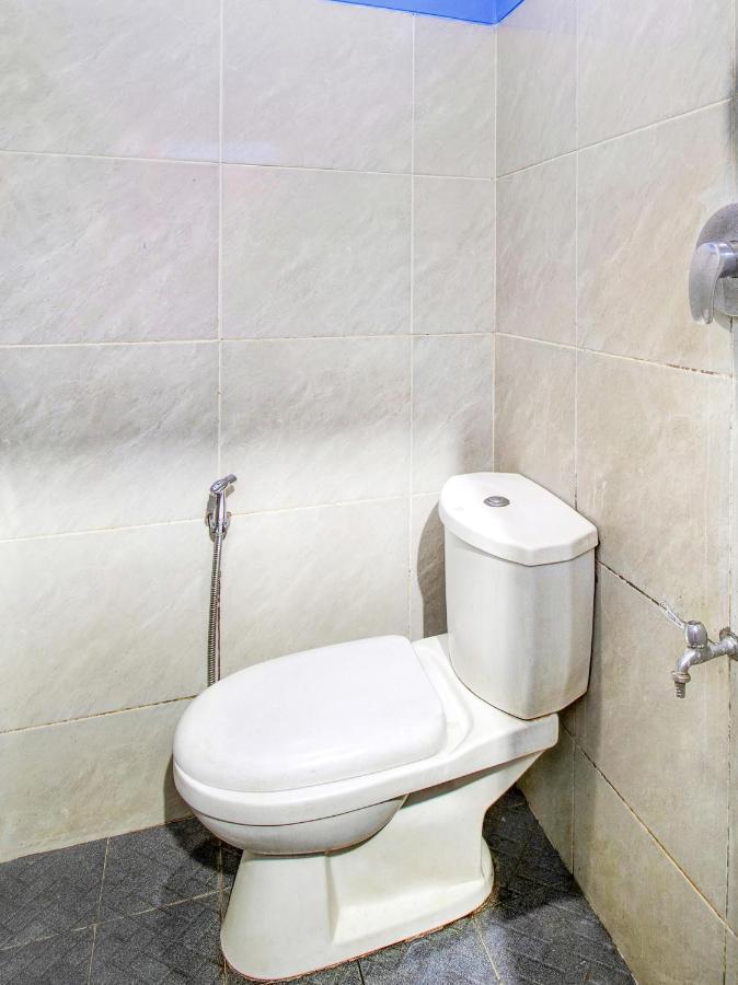 Oyo 3750 Elder Guest House บันดุง ภายนอก รูปภาพ