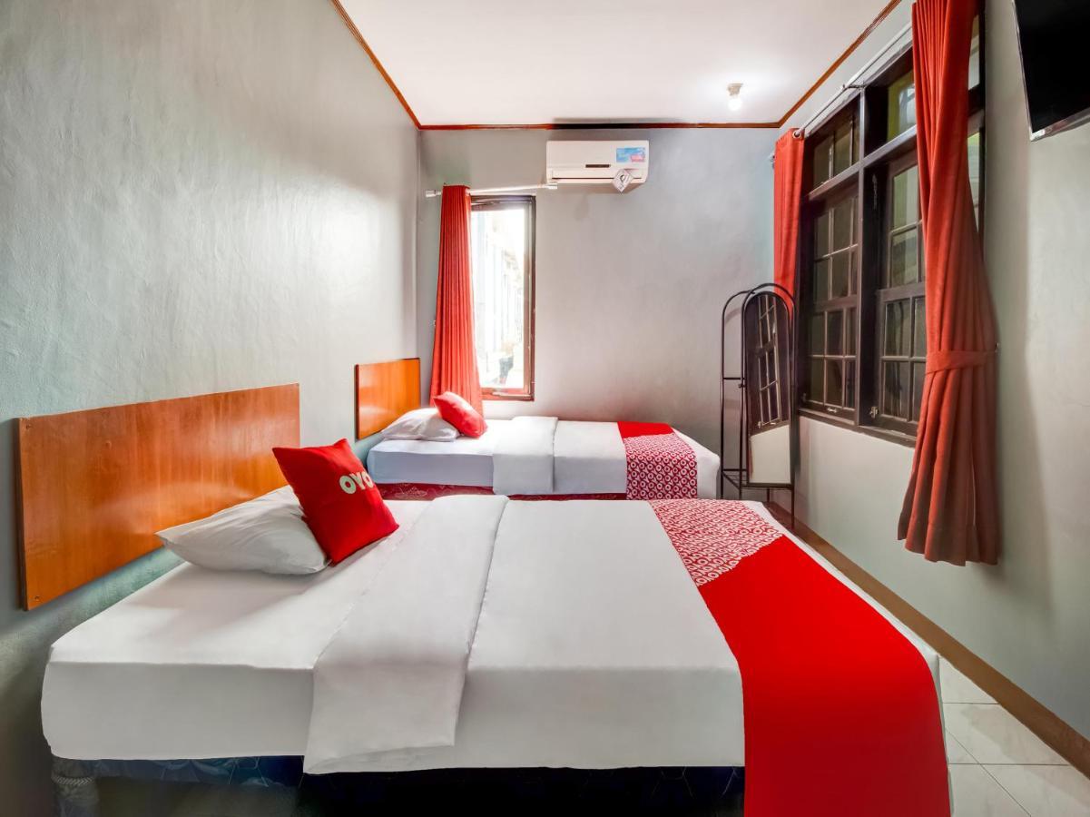 Oyo 3750 Elder Guest House บันดุง ภายนอก รูปภาพ